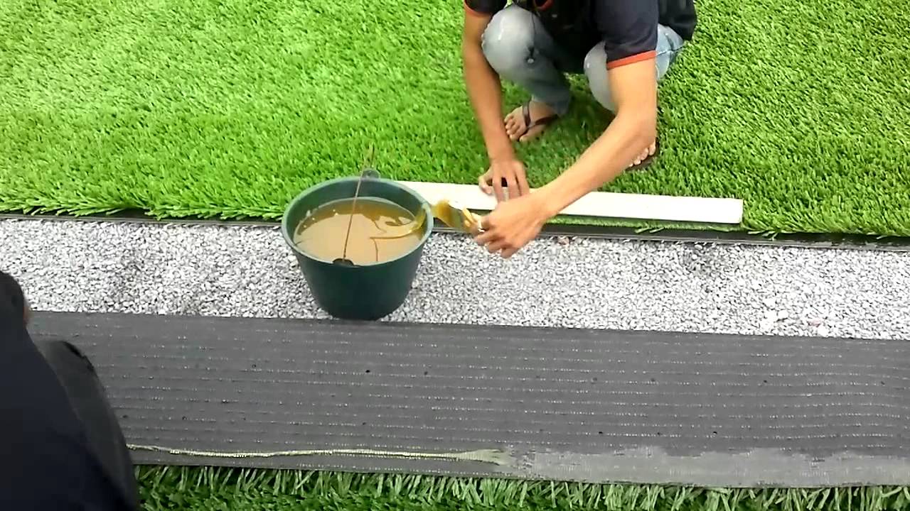 thi công thảm cỏ nhân tạo sân bóng đá