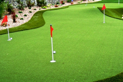 bán cỏ nhân tạo sân golf